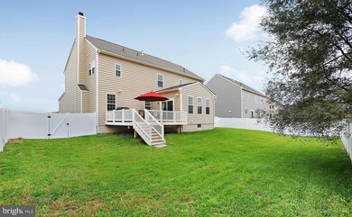 19006 Maple Valley Cir, Hagerstown, MD 21742 - photo 4