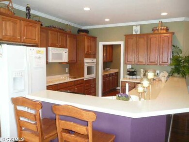 Kitchen - Kitchen and Butlers Pantry