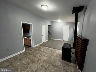 7889 Main St unit B, Middletown, VA 22645 - photo 3