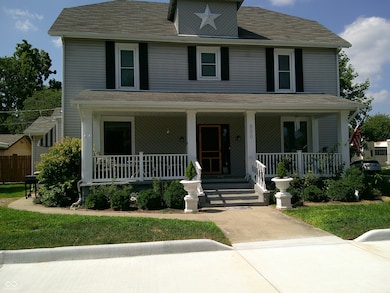 800 W 2nd St, Seymour, IN 47274 - photo 2