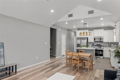 800 W Huntington St, Beeville, TX 78102 - photo 6