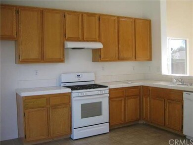 35858 Gerard Dou St, Winchester, CA 92596 - photo 2