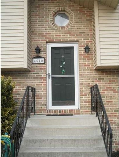 4540 Cairo Dr, Whitehall, PA 18052 - photo 4