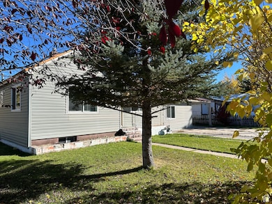 582 N 7th St, Montpelier, ID 83254 - photo 2