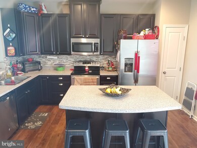 4949 Small Gains Way, Frederick, MD 21703 - photo 3