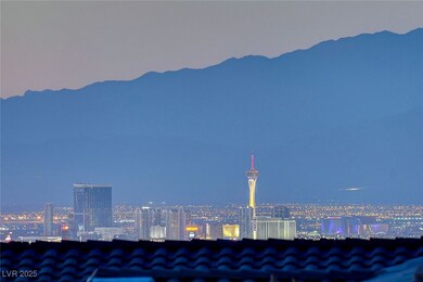 City view with a mountain view