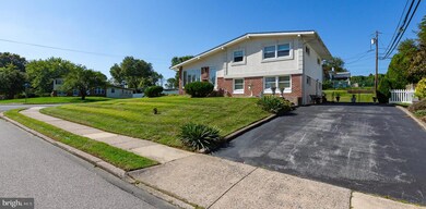 352 Sussex Blvd, Broomall, PA 19008 - photo 5