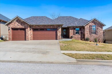 834 S Eastridge, Nixa, MO 65714 - photo 2