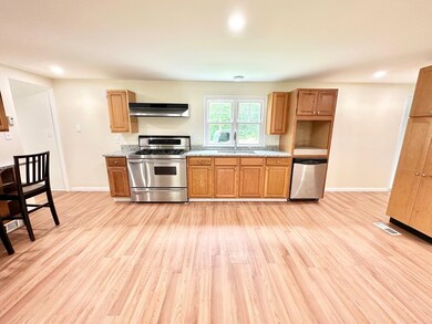 119 Londonderry Turnpike, Derry, NH 03038 - photo 7