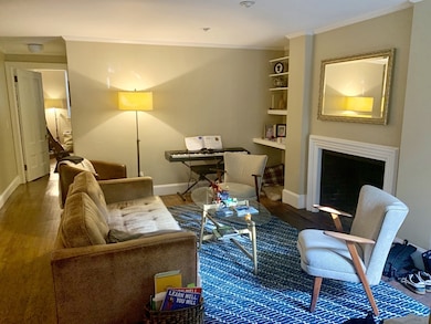 44 W Cedar St unit A, Boston, MA 02114 - photo 2