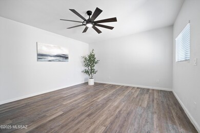 06-Family Room
