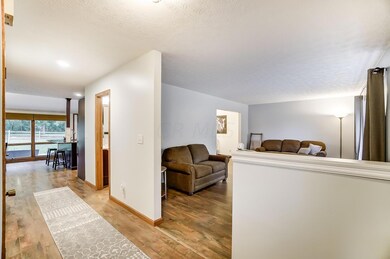 815 Pinehurst St, Marysville, OH 43040 - photo 4