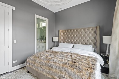 1817 W Iowa St unit 3, Chicago, IL 60622 - photo 2