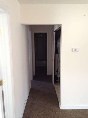 62 Sparrow Rd, Carpentersville, IL 60110 - photo 6