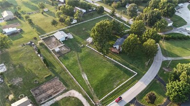 17755 W 182nd St, Olathe, KS 66062 - photo 4