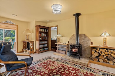 44123 S Skagit Hwy, Concrete, WA 98237 - photo 6