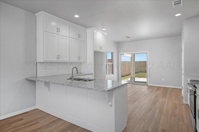 07-Kitchen