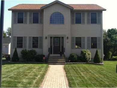 53 Old Farm Ln, Fall River, MA 02720 - photo 3