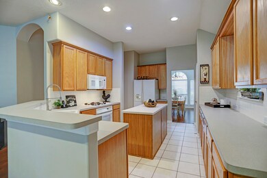 207 S Brooksedge Cir, Spring, TX 77382 - photo 7