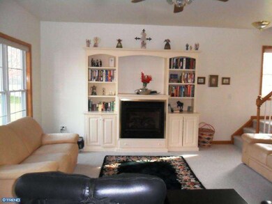 237 W Hoy St, Orwigsburg, PA 17961 - photo 2