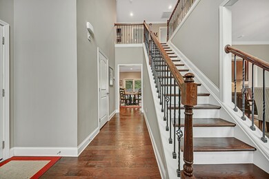 2001 Creekside Manor Ln, Knoxville, TN 37932 - photo 2