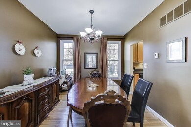 1815 Stark Dr, Crofton, MD 21114 - photo 4