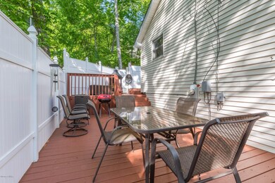 103 Price St, Bushkill, PA 18324 - photo 5