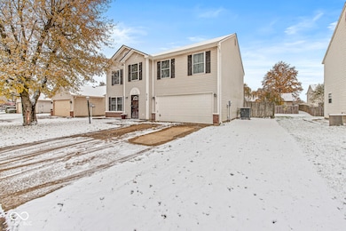 8136 Amble Way, Indianapolis, IN 46237 - photo 4