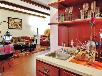 5 Wet Bar