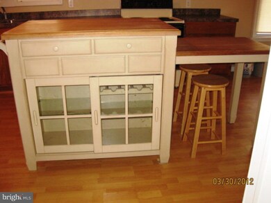 221 1/2 East Aly S, Lehighton, PA 18235 - photo 7