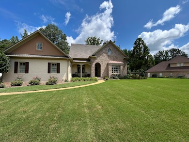 106 Golden Leaf Cove, Tupelo, MS 38801 - photo 2