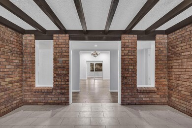 10027 Fenway Dr, El Paso, TX 79925 - photo 2