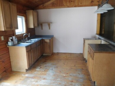 15 Oakland Ave, Gilford, NH 03249 - photo 3