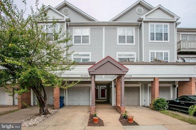 20432 Cool Fern Square, Ashburn, VA 20147 - photo 2