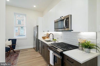 1723 Francis St unit 1B, Philadelphia, PA 19130 - photo 5