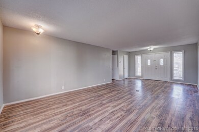 4588 W 64th Place unit A, Tulsa, OK 74132 - photo 4