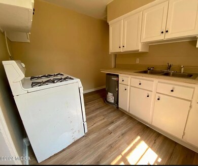 1008 Carlisle Ave, Macon, GA 31204 - photo 3