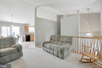 15320 Wedgewood Dr, Greencastle, PA 17225 - photo 5