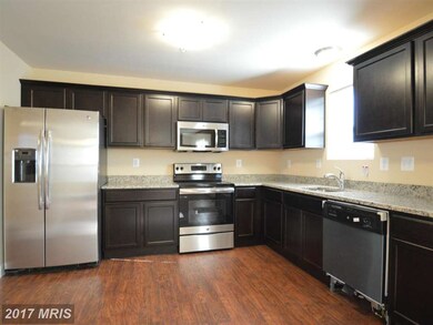 5641 Sheriff Rd, Capitol Heights, MD 20743 - photo 6