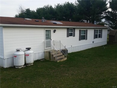 6268 Kaylor Ct, Slatington, PA 18080 - photo 3