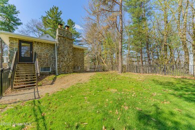 31 Snyders Lake Rd, Wynantskill, NY 12198 - photo 3