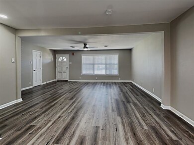 2215 N Alexander St, Sherman, TX 75092 - photo 4