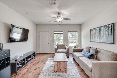 5128 Pinemont Place, Houston, TX 77092 - photo 4