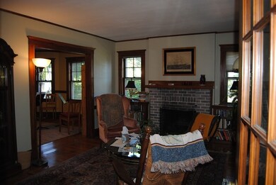 31 Manning Rd, Waltham, MA 02452 - photo 4