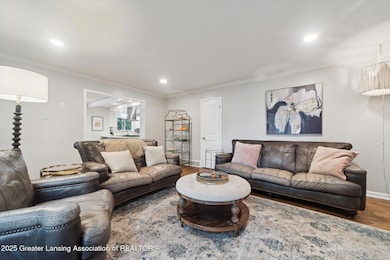 10-631-Forest-St-East-Lansing-MI-48823-W