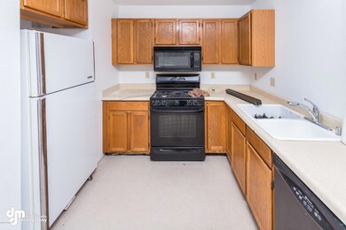 Kitchen_6582-FULL