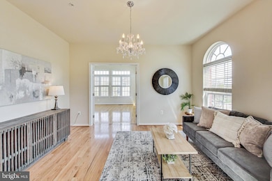 1810 Orchard Hill Dr, Fort Washington, MD 20744 - photo 3