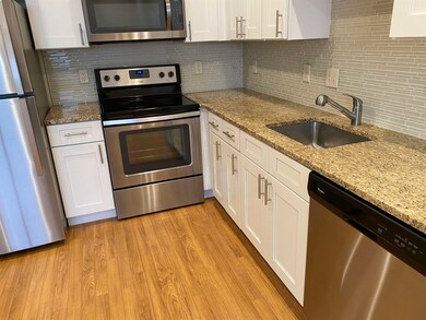 875 Elm St unit 509, Manchester, NH 03101 - photo 7