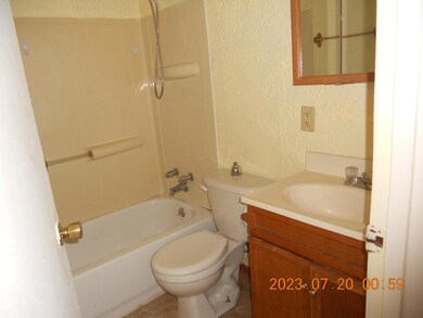 423 Avondale Ave, Marion, OH 43302 - photo 5