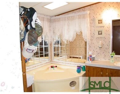 112 Harmony Dr, Springfield, GA 31329 - photo 7